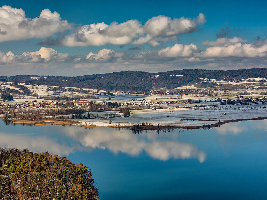 View of the Kochelsee and the wintry Schlehdorf with monastery, Kochel, Upper Bavaria, Germany