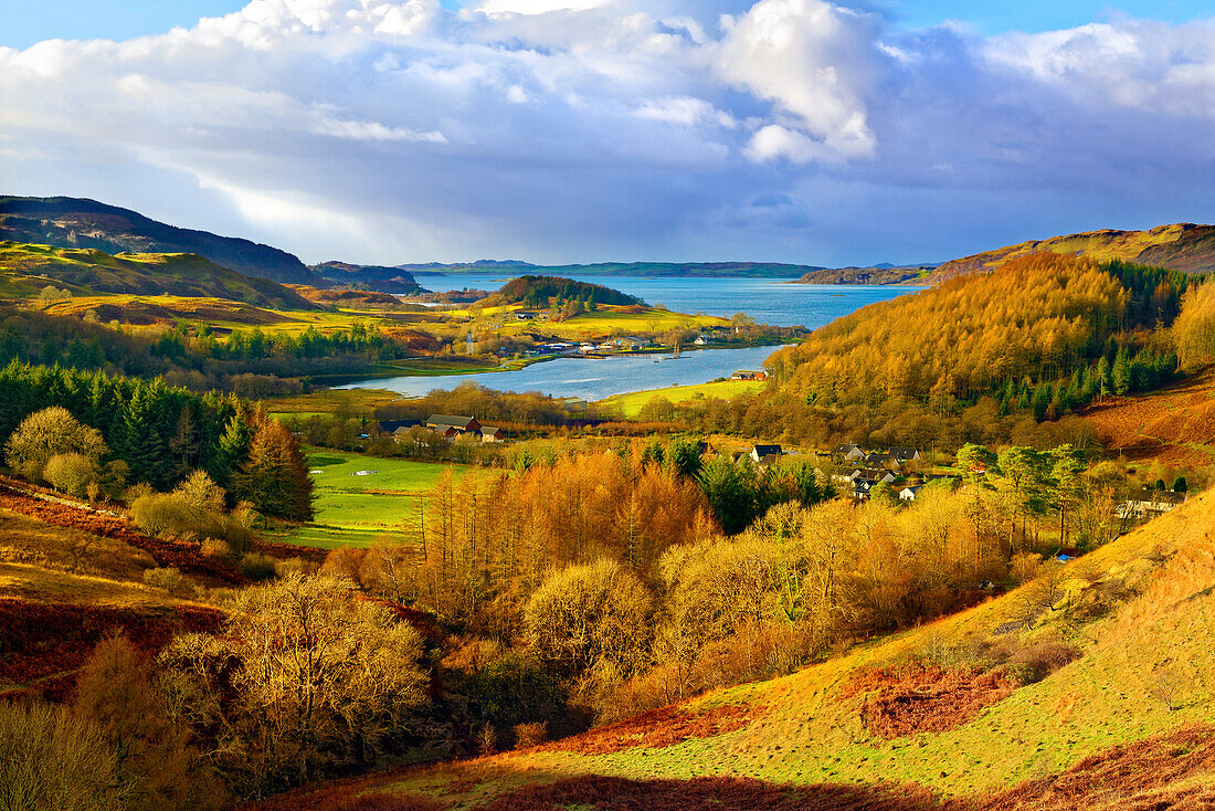 A scenic autumn view of a coastal landscape in the Scottish Highlands, looking towards Loch Melfort, Highlands, Argyll and Bute, Scotland, United Kingdom, Europe
