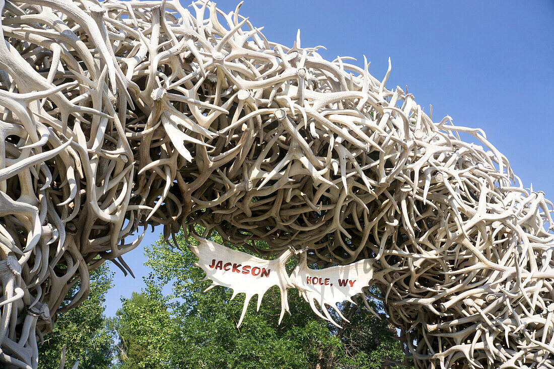 Large arch made of elk antlers, Jackson Hole, Wyoming, United States of America, North America