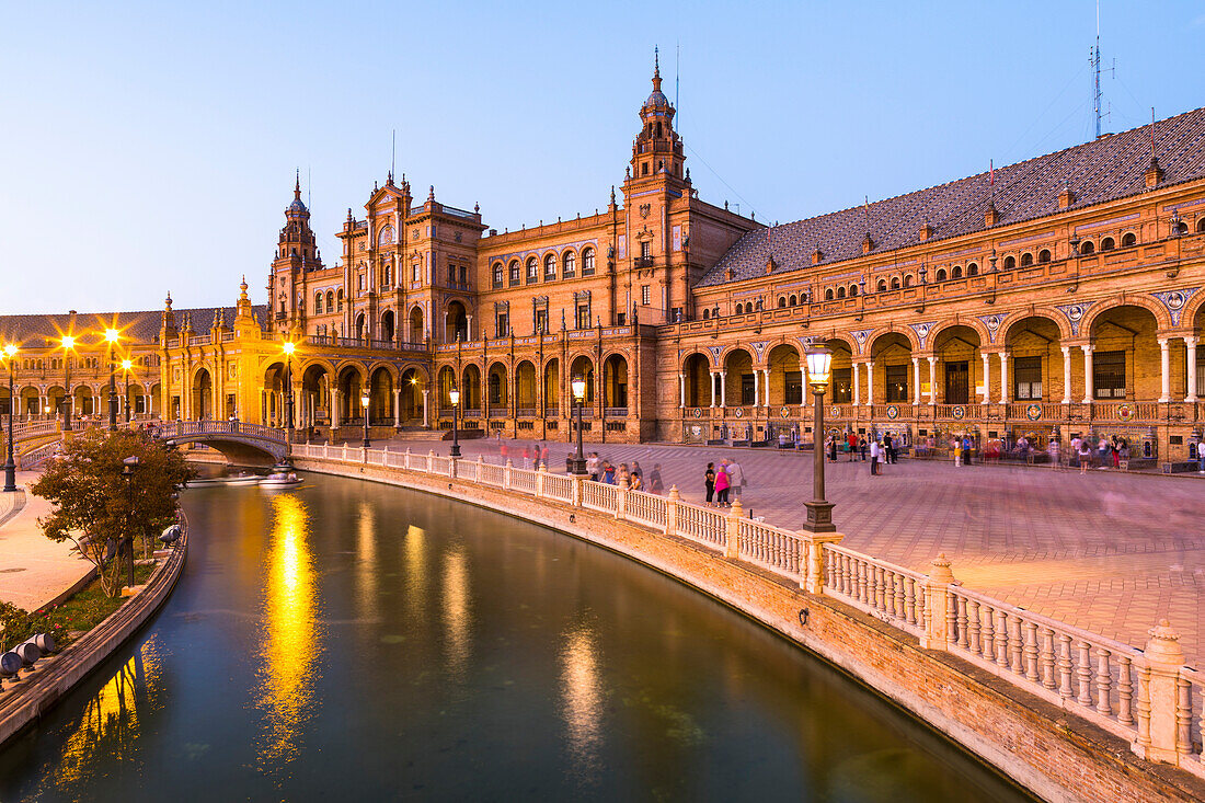Plaza de Espana at dusk, built for the Ibero-American Exposition of 1929, Seville, Andalucia, Spain, Europe