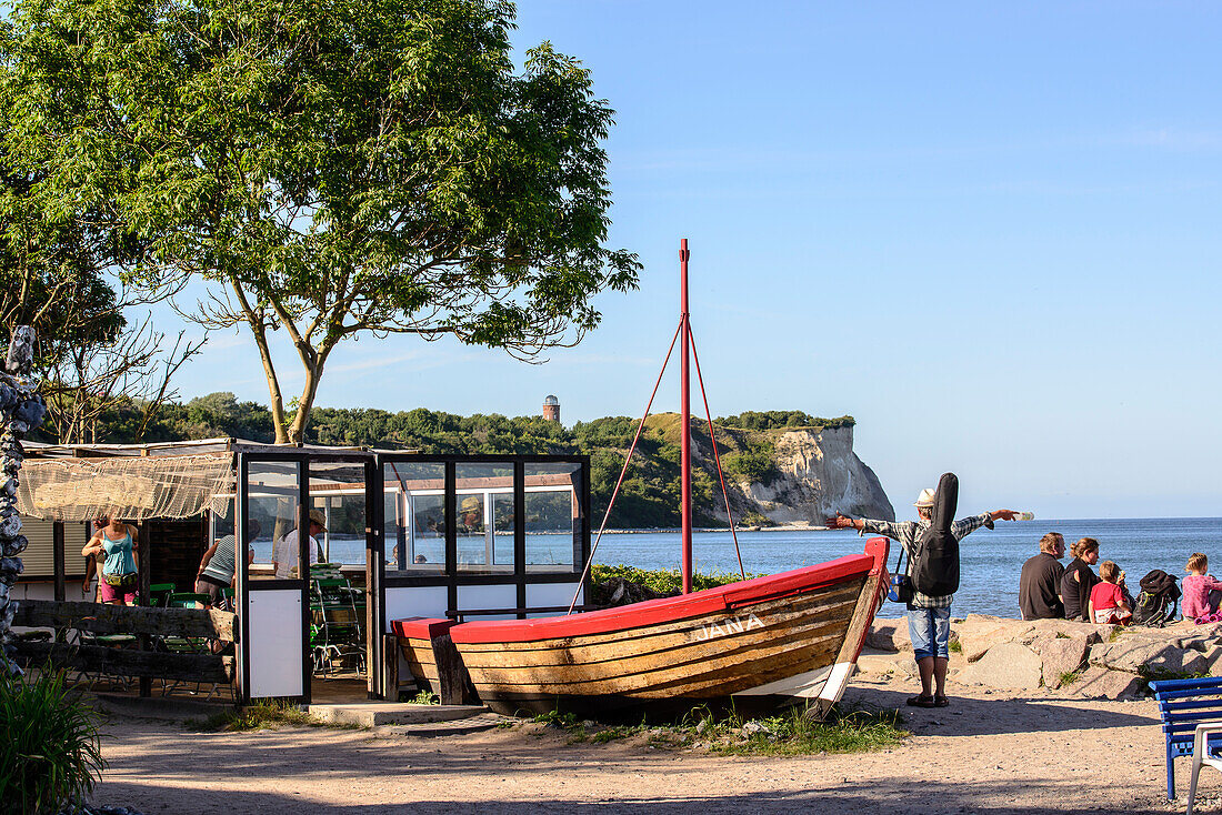 Tourists in the fishing village Vitt, Ruegen, Ostseekueste, Mecklenburg-Vorpommern, Germany