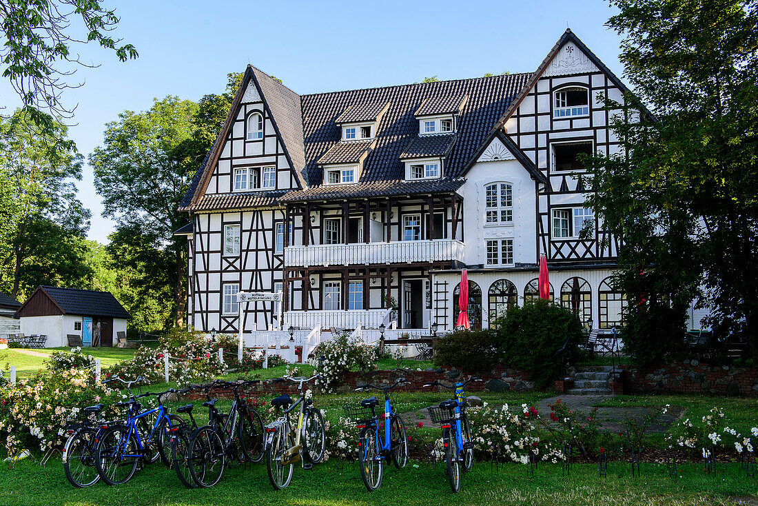 Hotel Hitthim in Kloster, Hiddensee, Rügen, Ostseeküste, Mecklenburg-Vorpommern, Deutschland