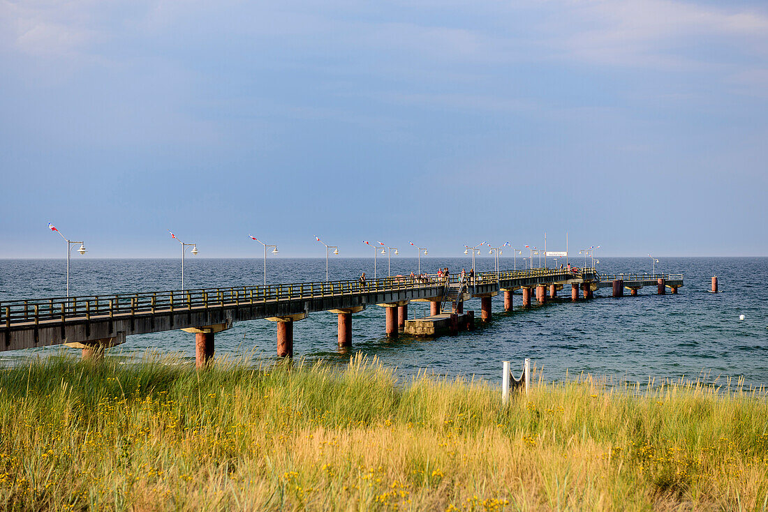 Beach and pier of Goehren, Moenchgut peninsula, Ruegen, Ostseekueste, Mecklenburg-Vorpommern Germany