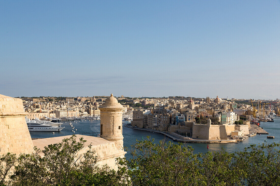 The Grand Harbour in Valletta, UNESCO World Heritage Site and European Capital of Culture 2018, Valletta, Malta, Mediterranean, Europe