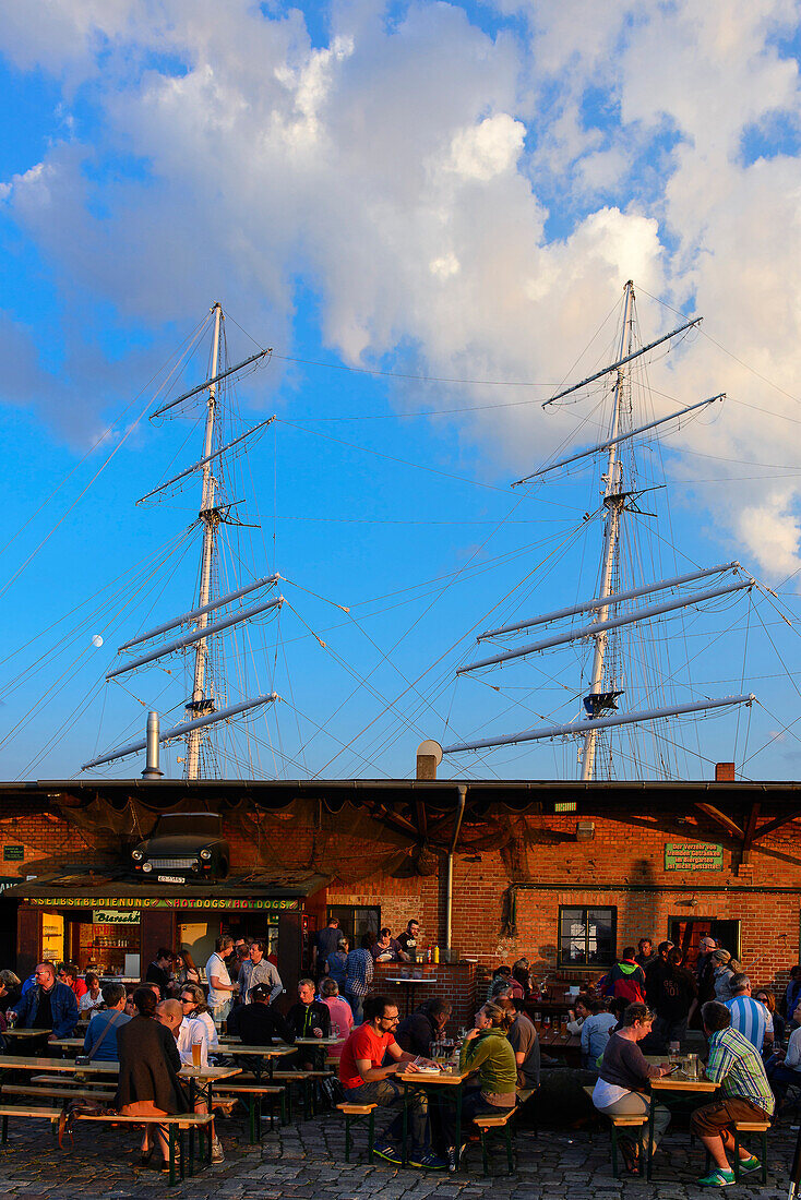 Pub at the harbor with live music, Stralsund, Ostseeküste, Mecklenburg-Western Pomerania, Germany