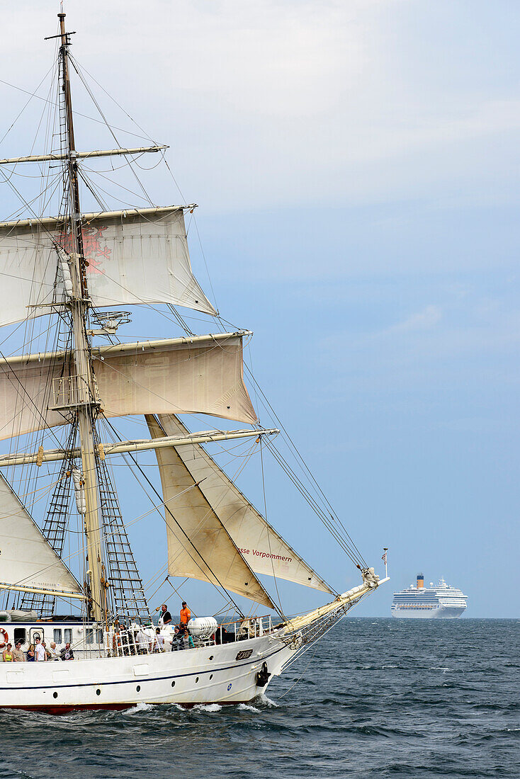 Sailing ships on the Baltic Sea to the Hanse Sail, Rostock, Ostseeküste, Mecklenburg-Western Pomerania, Germany