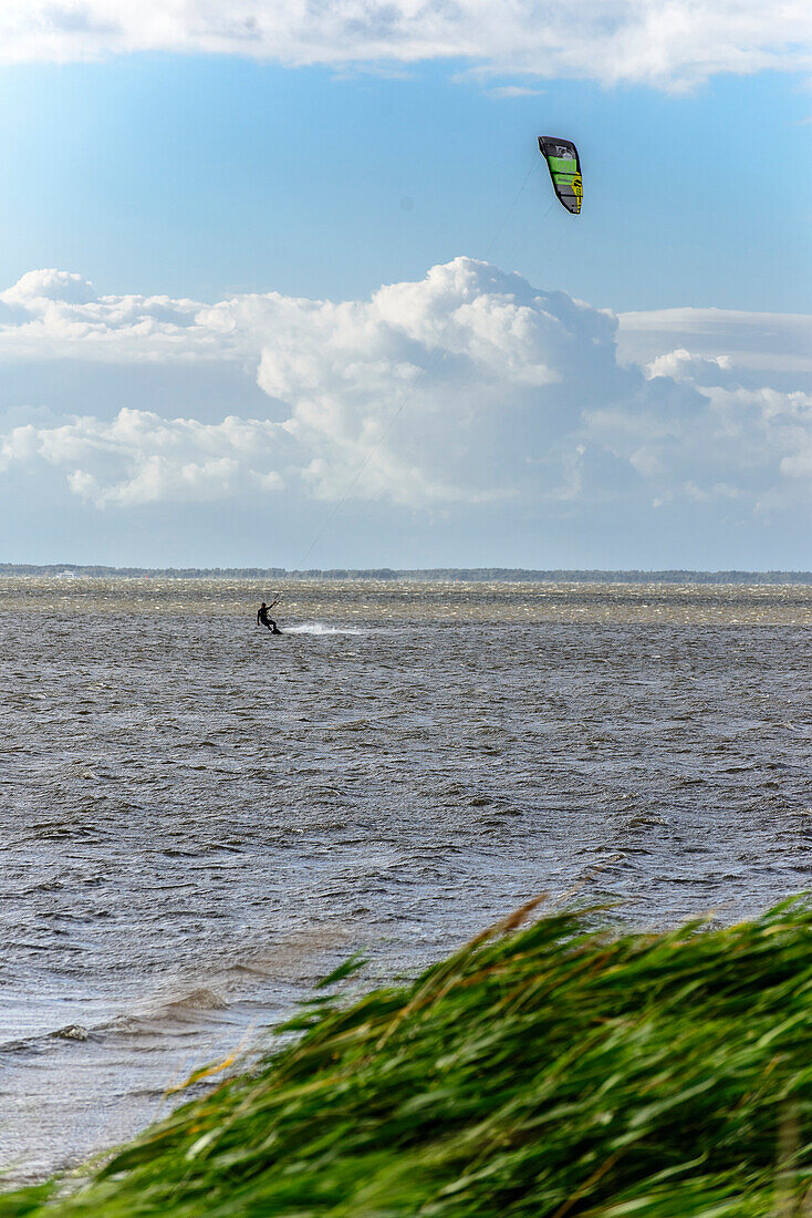 Kitesurfing on the island Ummanz, Rügen, Ostseeküste, Mecklenburg-Western Pomerania Germany