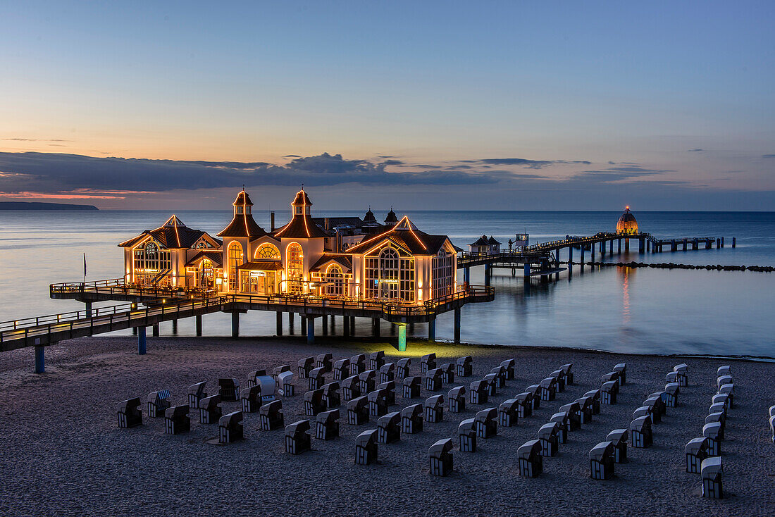 Seebrücke von Sellin, Rügen, Ostseeküste, Mecklenburg-Vorpommern,  Deutschland