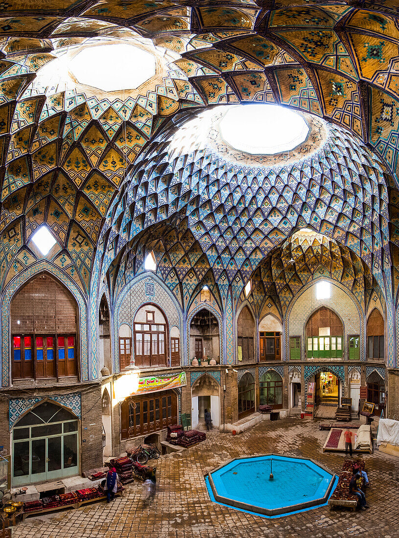 Timcheh Amin al-Dowleh in the bazaar of Kashan, Iran, Asia