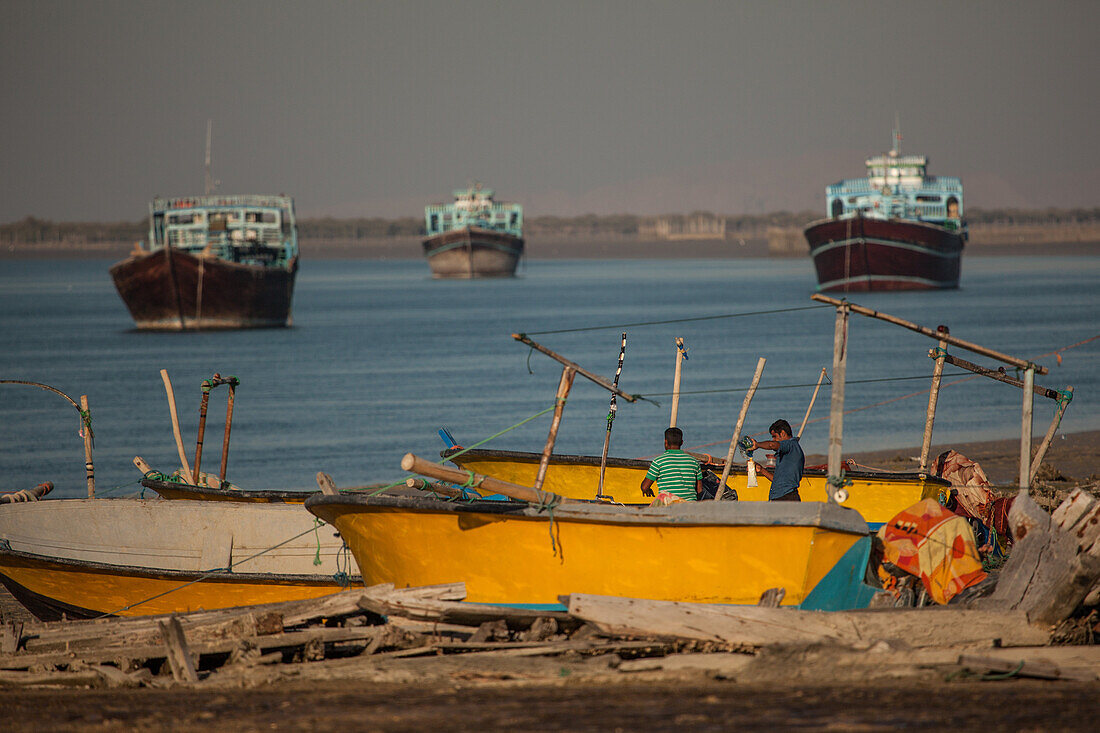 Traditional Lenj ship of Qeshm, Persian Gulf, Iran, Asia