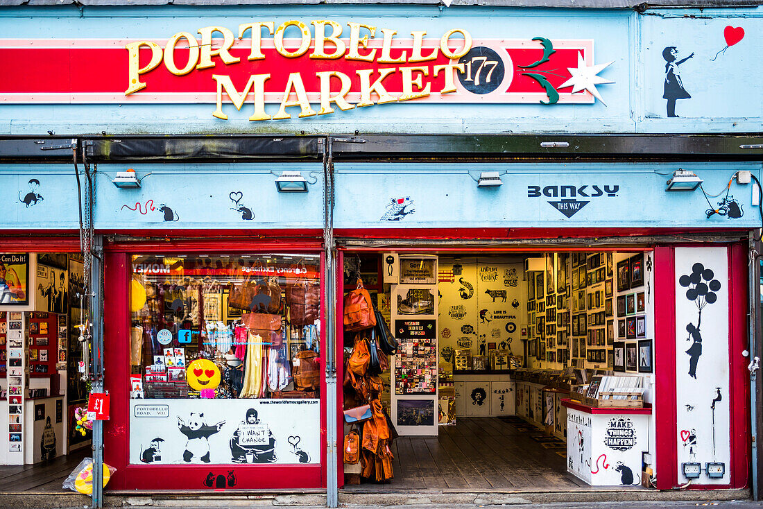 Portobello Road Market, Royal Borough of Kensington and Chelsea, London, England, United Kingdom, Europe