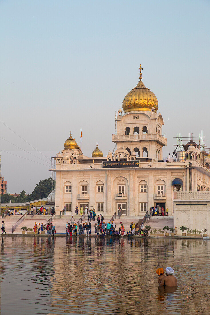 Gurdwara Bangla Sahib, a Sikh temple, New Delhi, Delhi, India, Asia