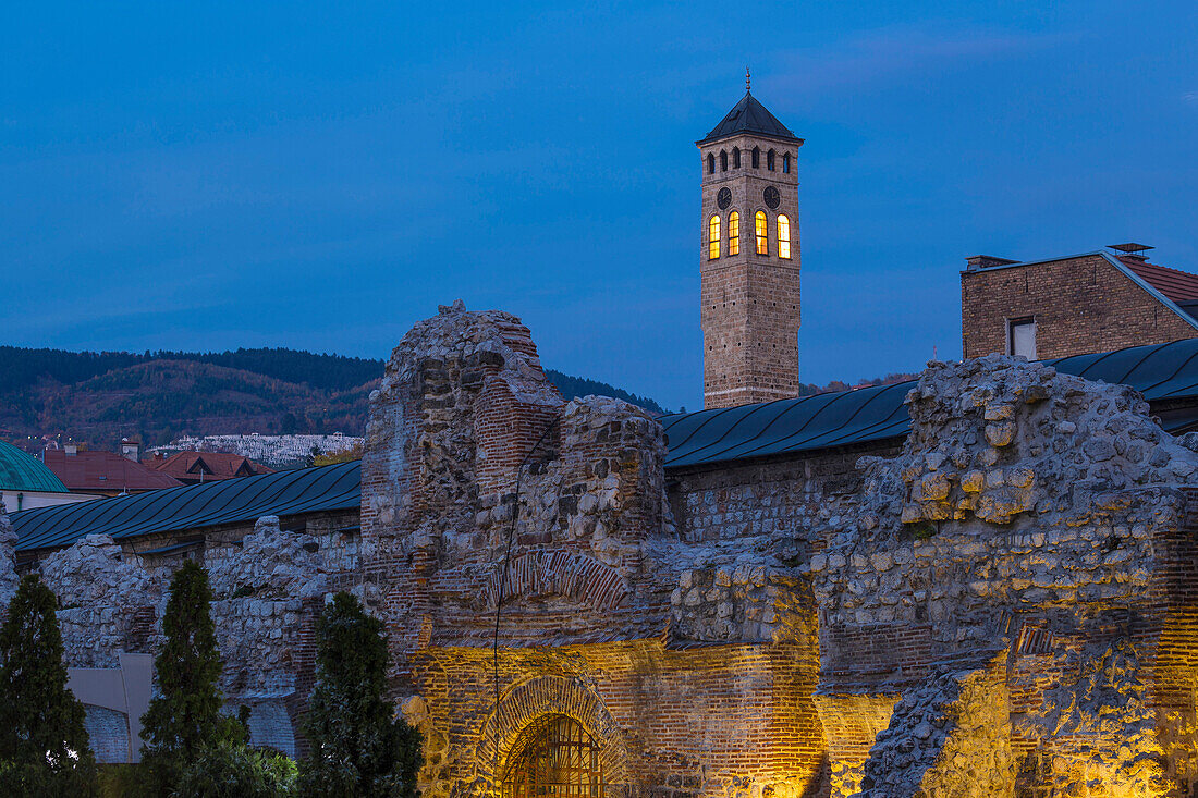 Taslihan, an ancient caravanserai, Bascarsija (The Old Quarter), Sarajevo, Bosnia and Herzegovina, Europe