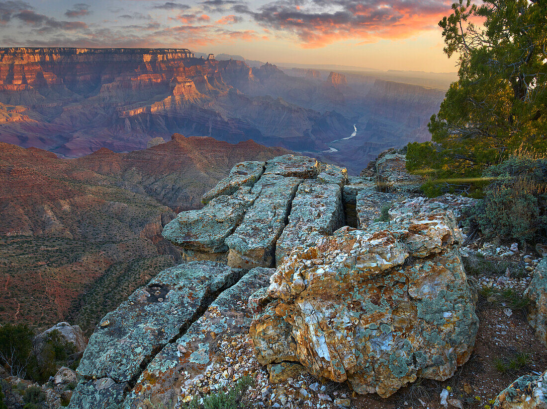 Colorado River, Desert View Overlook, Grand Canyon National Park, Arizona