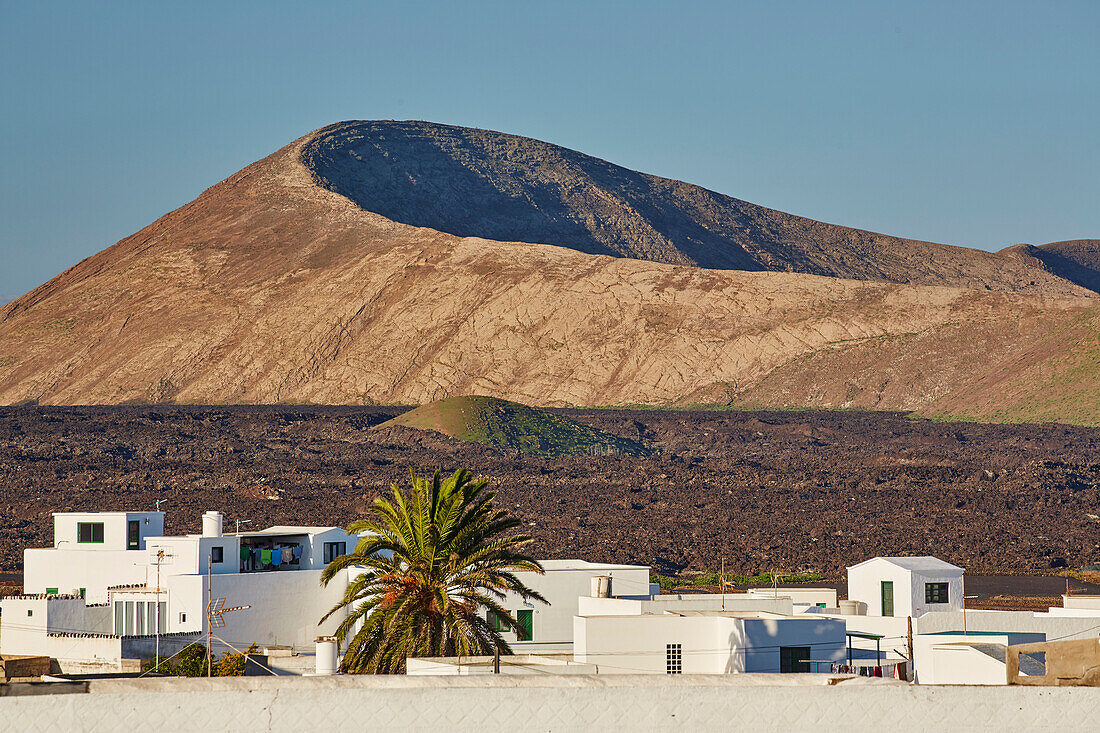 Caldera Blanca und Mancha Blanca am Morgen, Lanzarote, Kanaren, Kanarische Inseln, Islas Canarias, Spanien, Europa