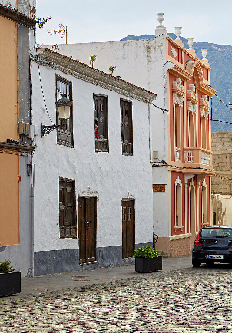 Houses at the main square at Buenavista del Norte, Tenerife, Canary Islands, Islas Canarias, Atlantic Ocean, Spain, Europe