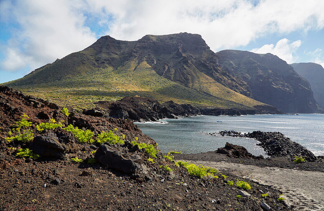 Punta de Teno and Teno mountains, Tenerife, Canary Islands, Islas Canarias, Atlantic Ocean, Spain, Europe