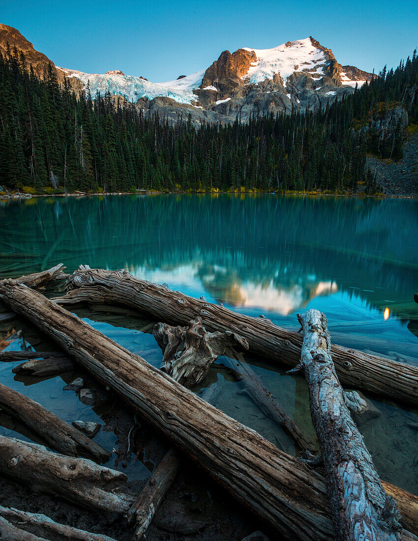 Scenery of Joffre Lake, Duffy Lake Provincial Park, Pemberton, British Columbia, Canada
