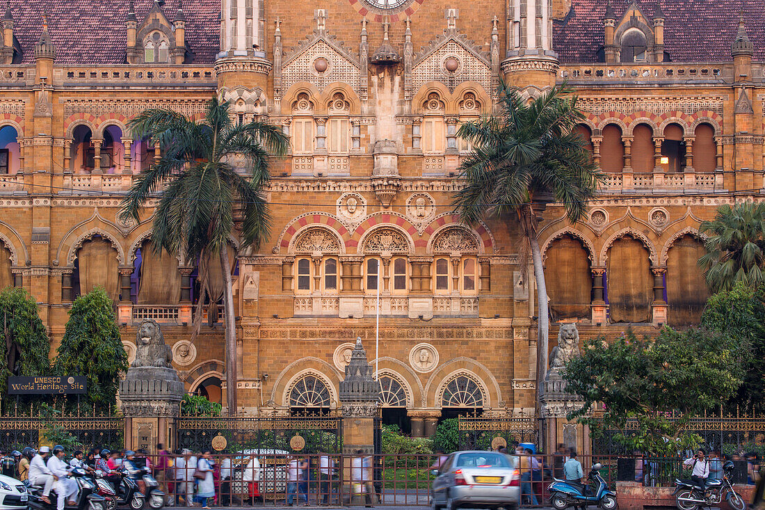 Chhatrapati Shivaji Terminus, UNESCO World Heritage Site, Mumbai, Maharashtra, India, Asia