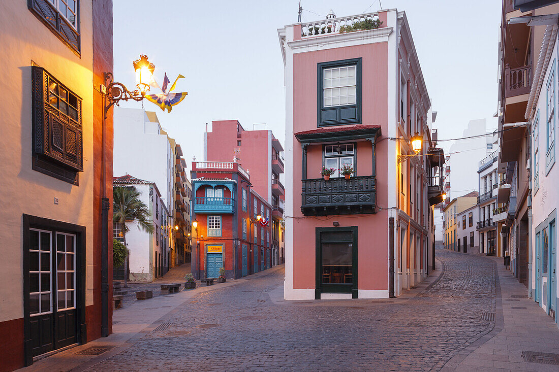 Placeta de Borrero, square, pedestrian zone, Santa Cruz de La Palma, capital of the island, UNESCO Biosphere Reserve, La Palma, Canary Islands, Spain, Europe