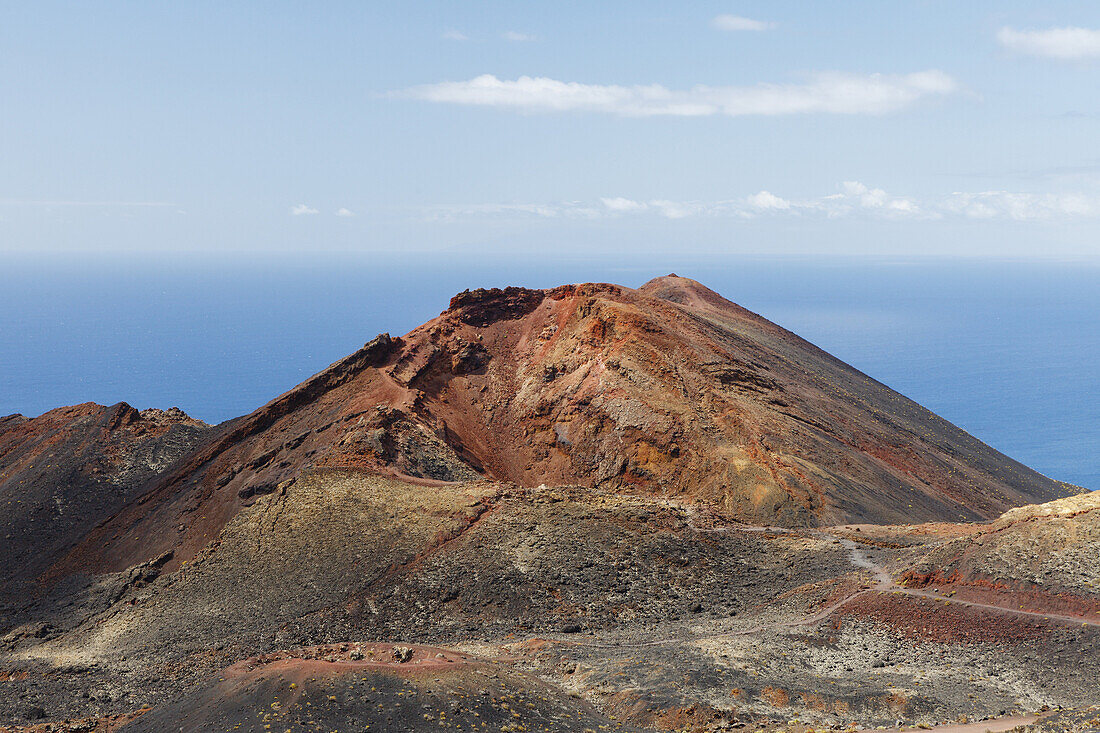 Volcan de Teneguia, volcanic craterUNESCO Biosphere Reserve, La Palma, Canary Islands, Spain, Europe