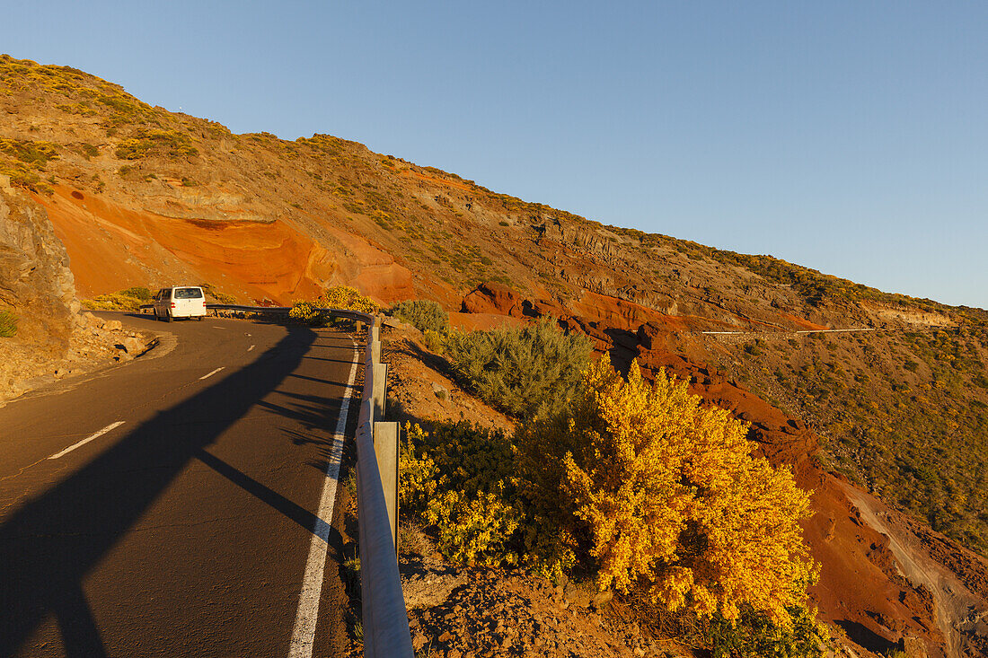 road to the Pico de los Muchachos, near Pico de la Cruz, crater rim, Caldera de Taburiente, UNESCO Biosphere Reserve, La Palma, Canary Islands, Spain, Europe