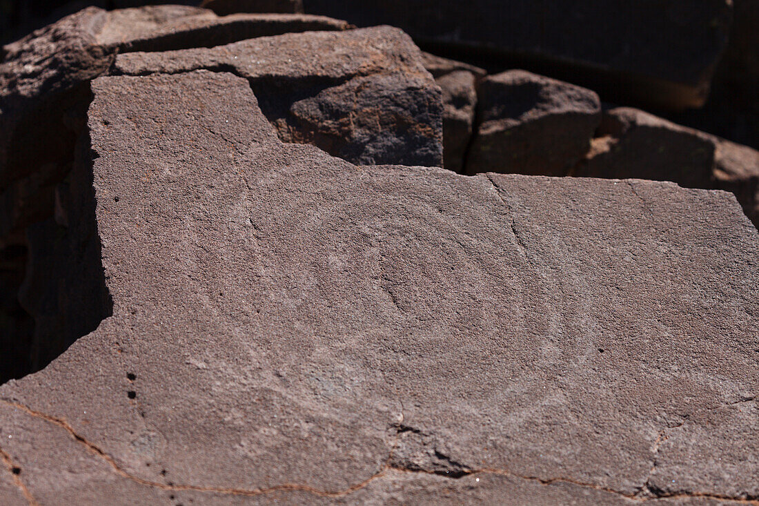 Petroglyphen, Kunst der Ureinwohner, prähistorisch, bei Pared de Roberto, Kraterrand der Caldera de Taburiente, UNESCO Biosphärenreservat, La Palma, Kanarische Inseln, Spanien, Europa