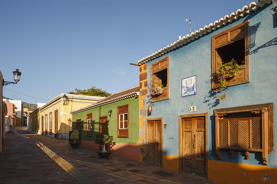 Calle Calvo Sotelo, Altstadt, Los Llanos de Aridane, UNESCO Biosphärenreservat,  La Palma, Kanarische Inseln, Spanien, Europa