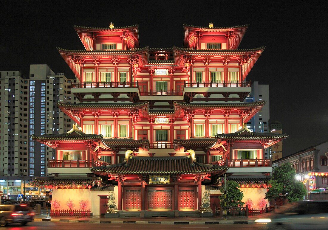 Singapore, Chinatown, Buddha Tooth Relic Temple,.