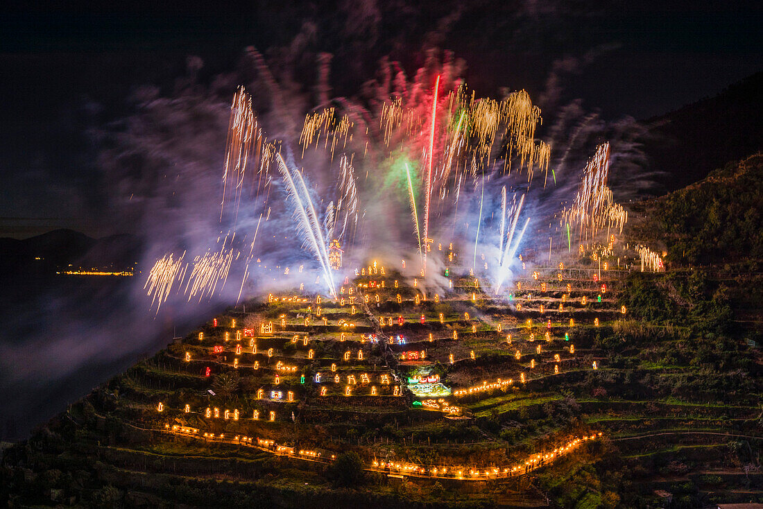 Christmas nativity scene in Manarola, Cinque Terre, Province of La Spezia, Liguria, Italy, Europe