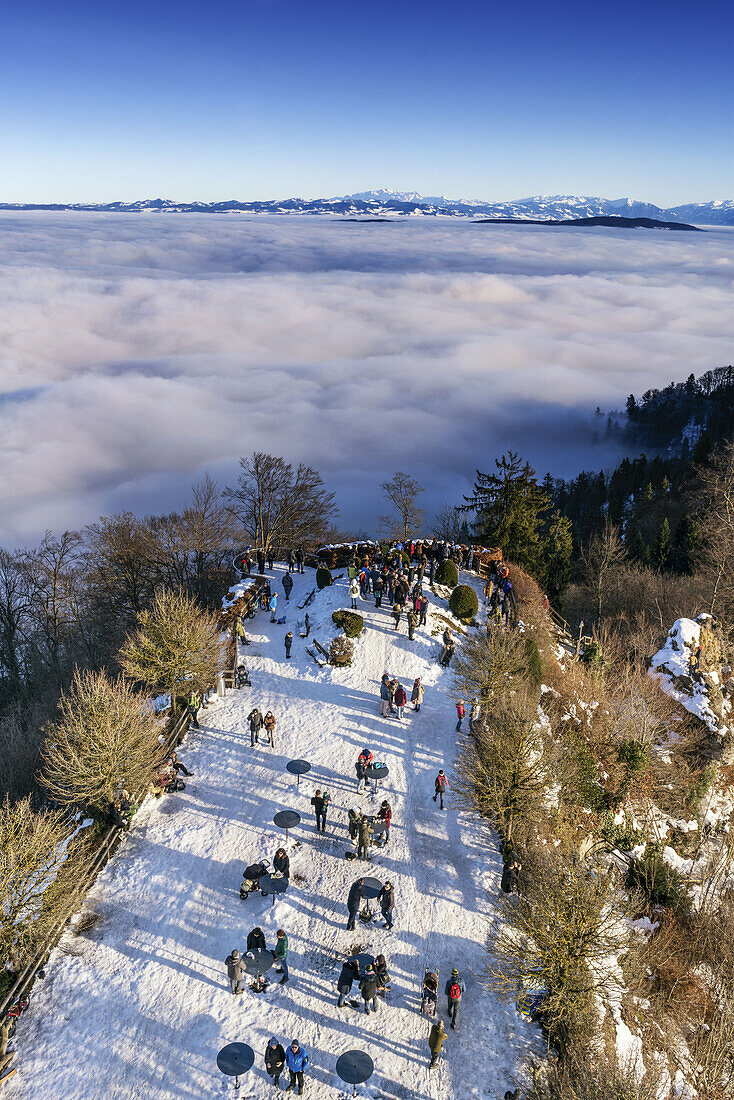 Panoramablick vom Aussichturm des Uetliberg, Nebel, Kanton Zuerich