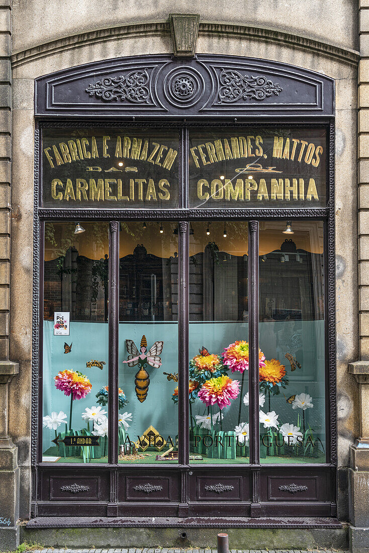 Shop window, A Vida Portuguesa, Gift shop for classic Portuguese products,  Porto, Portugal