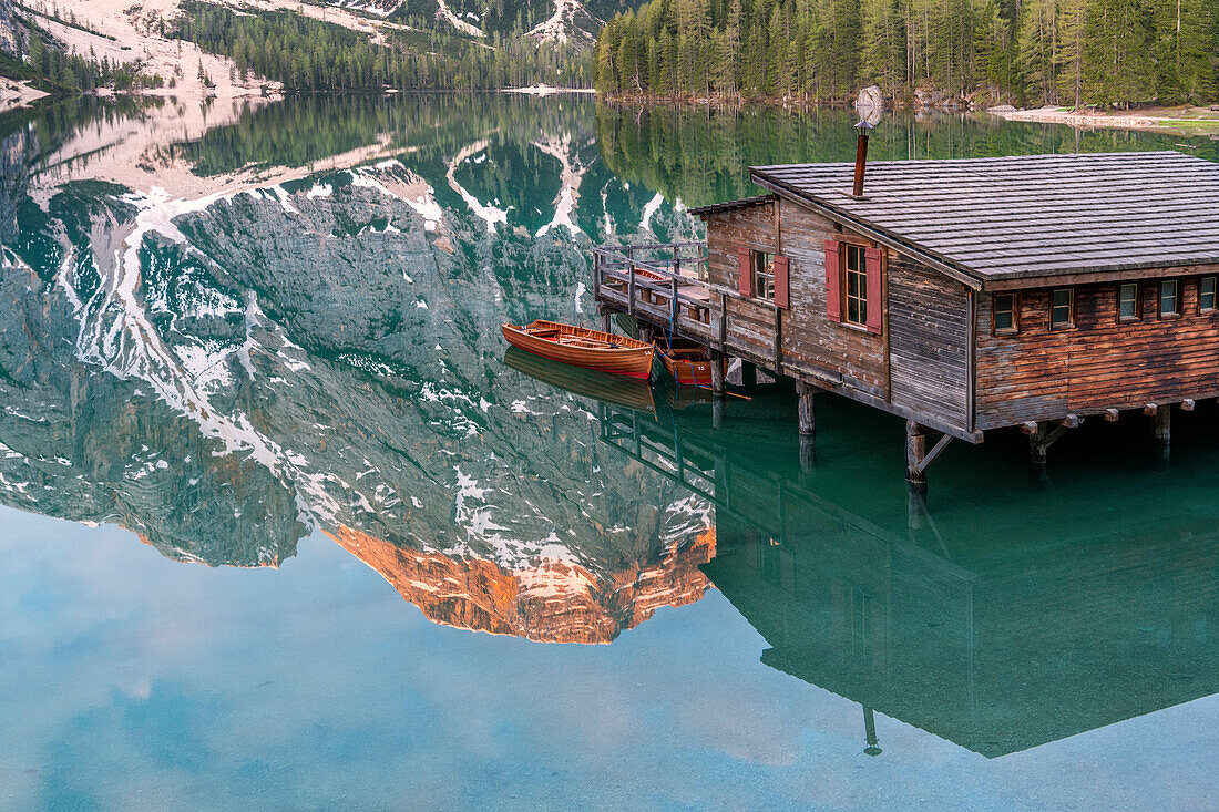 Braies / Prags, Dolomites, South Tyrol, Italy. The Lake Braies / Pragser Wildsee at sunrise