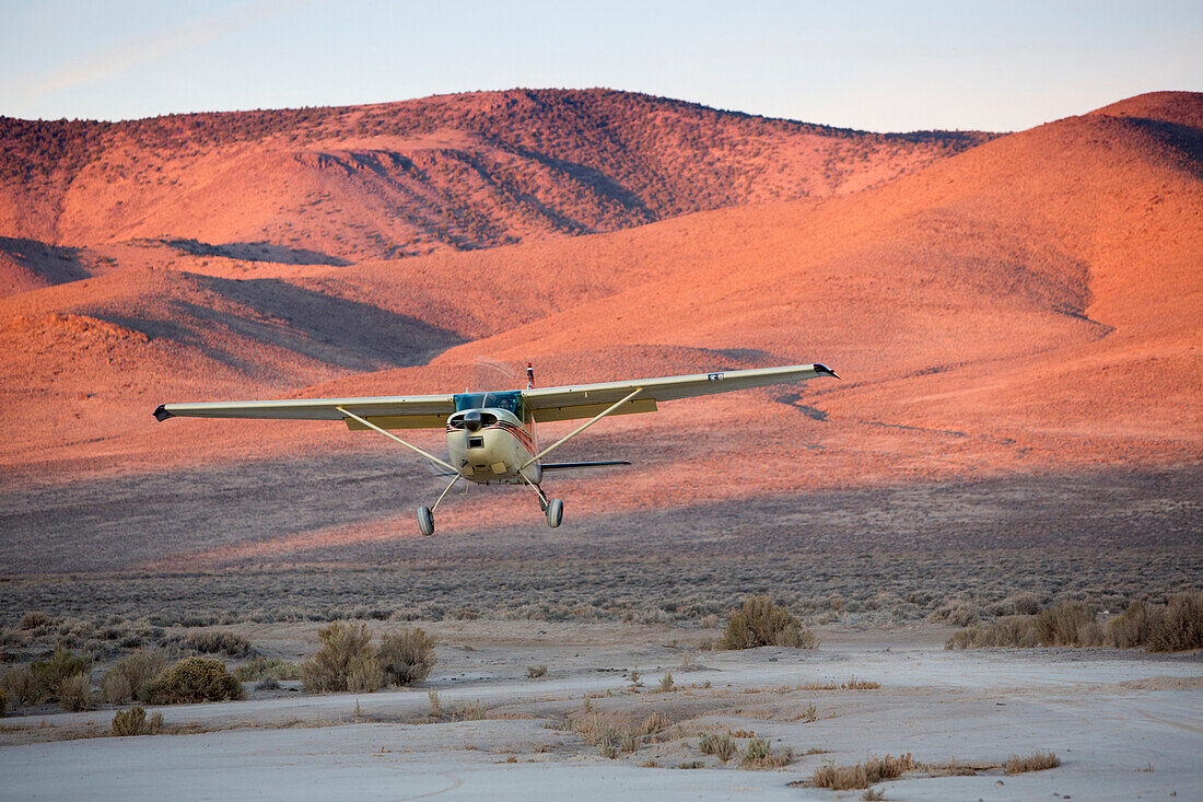 Backcountry Flying around the rural Nevada Desert at the High Sierra Fly In