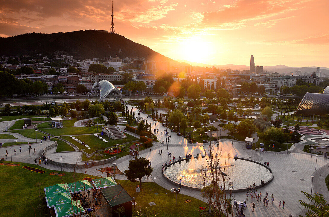 Blick über den Rike Park, Tiflis, Georgien