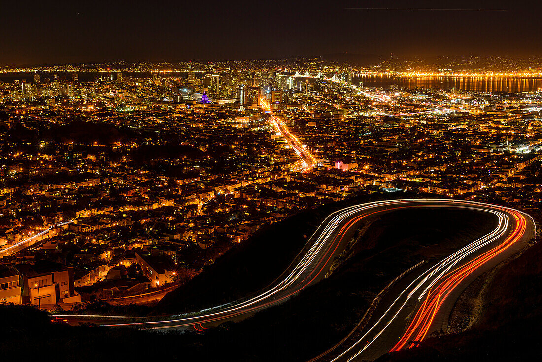 San Francisco bei Nacht , Kalifornien, USA