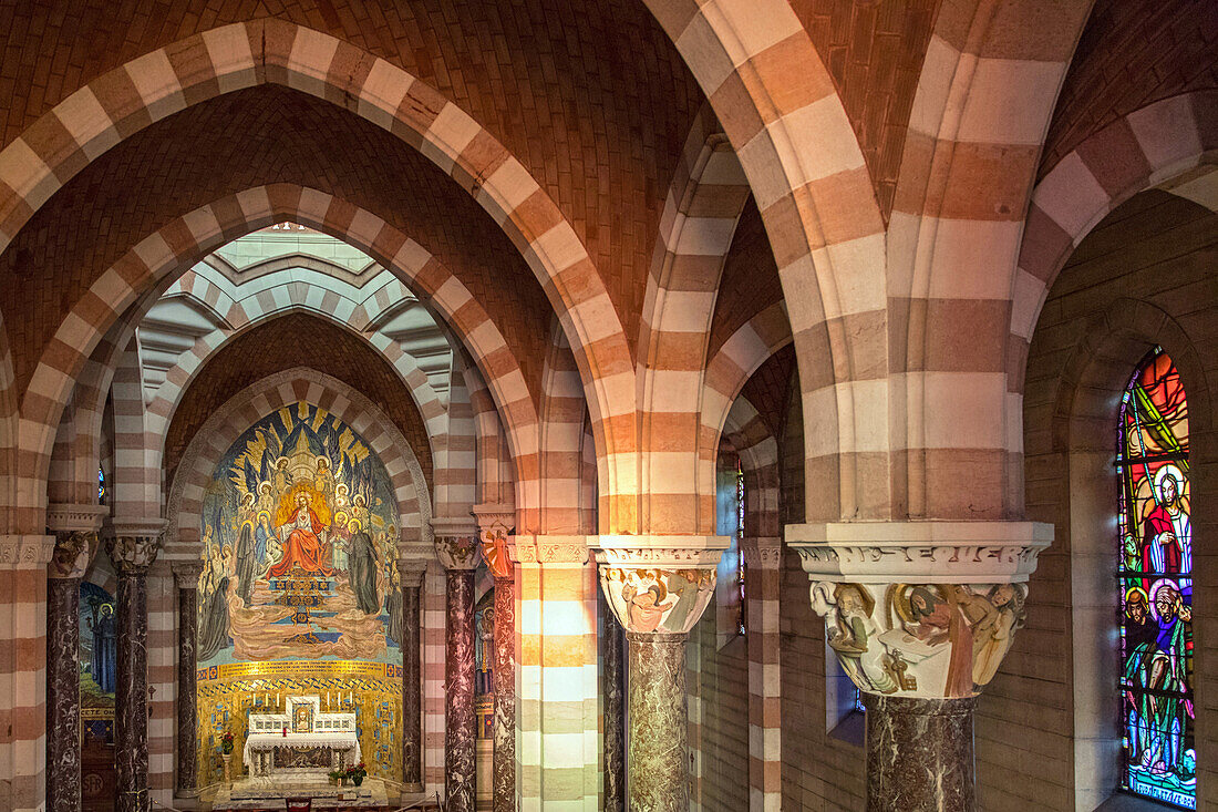 mosaic and stained glass by the maumejean brothers and capital by henri charlier, jesuit chapel of claude de la colombiere, paray-le-monial (71), france