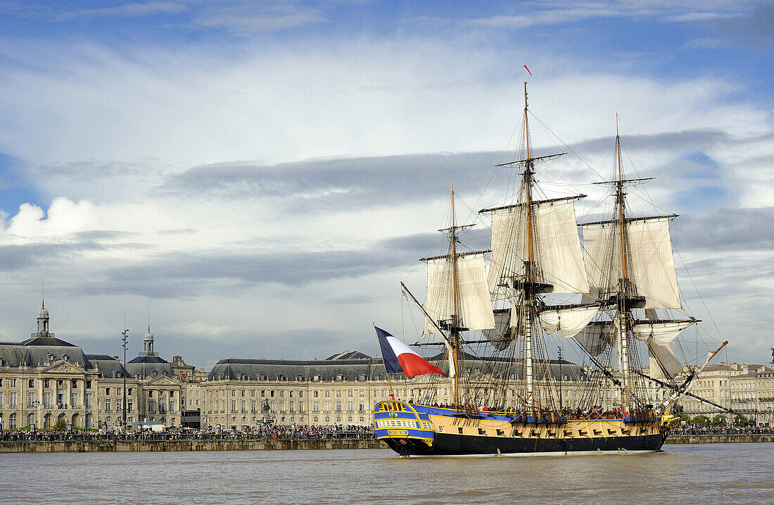 France, South-Western France, Bordeaux, l'Hermione (replica ship of a Concorde class frigate of the French Navy) in front of the Place de la Bourse
