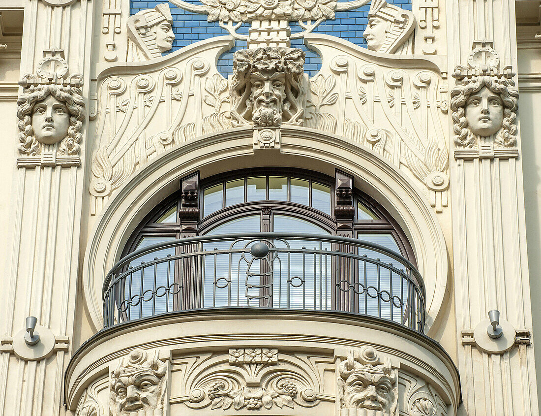 Latvia, Riga, close-up on a flat in the style of Art Nouveau (Mandatory credit: designed by Mikhail Eisenstein)