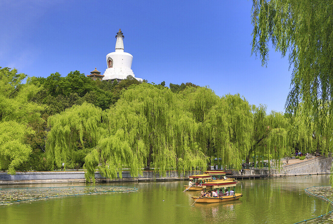 China, Beijin City, Beihai Lake, Beihai Park, White Dagoba