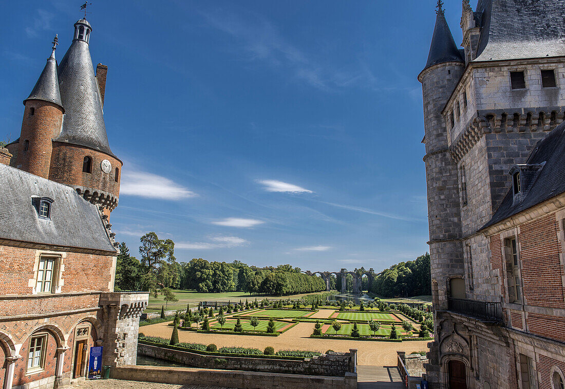 France, Centre Val de Loire, Eure et Loir, Chateau de Maintenon and French formal garden