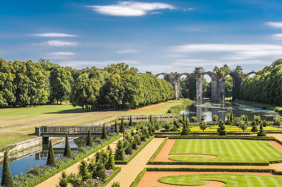 France, Centre Val de Loire, Eure et Loir, aqueduct bridge and gardens of the Chateau de Maintenon