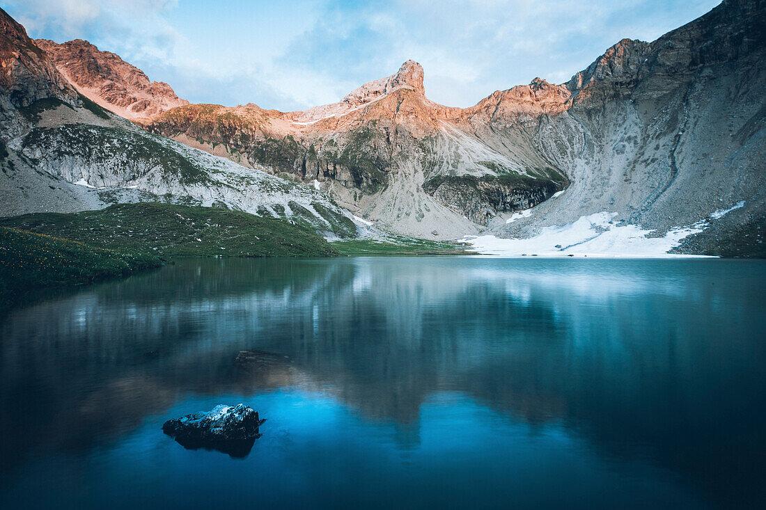 Lake Wisee with mountain panorama in evening mood, E5, Alpenüberquerung, 2nd stage, Lechtal, Kemptner Hütte  to Memminger Hütte, tyrol, austria, Alps