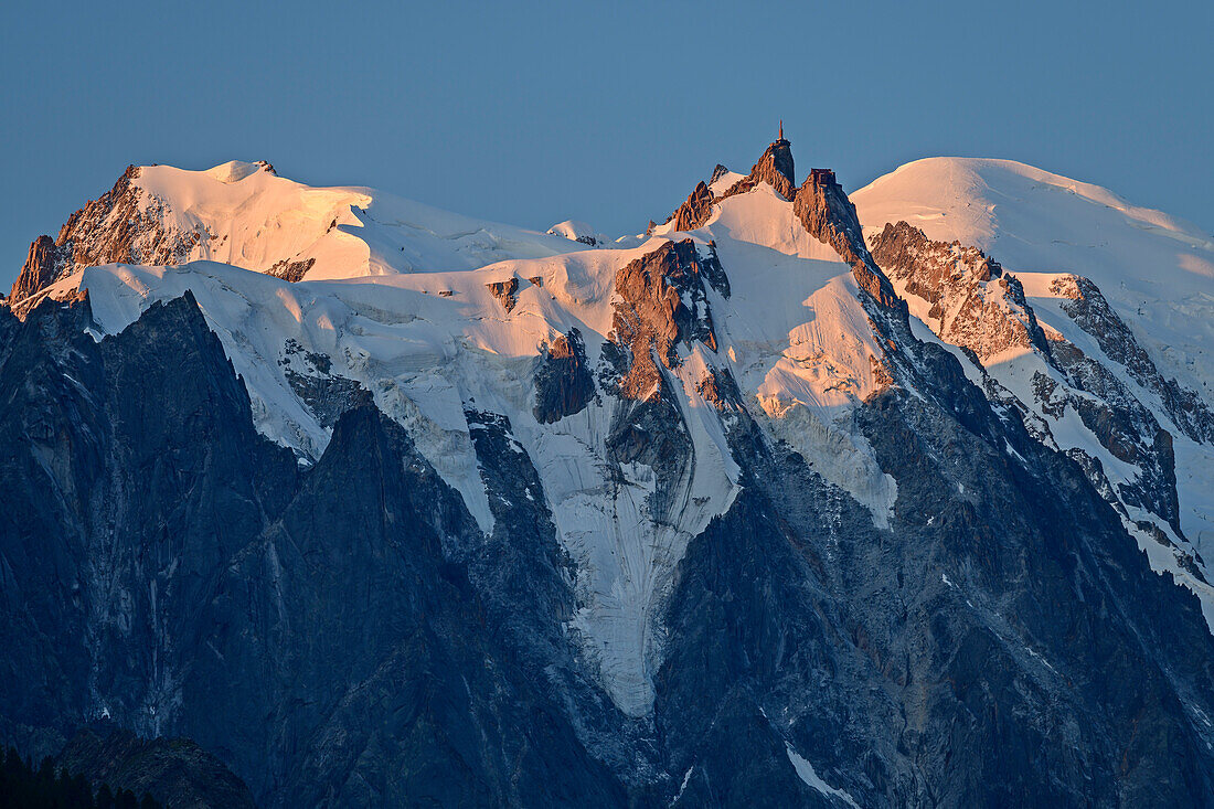 Mont Maudit, Aiguille du Midi und Mont Blanc, Mont Blanc, Grajische Alpen, Savoyer Alpen, Haute-Savoie, Frankreich