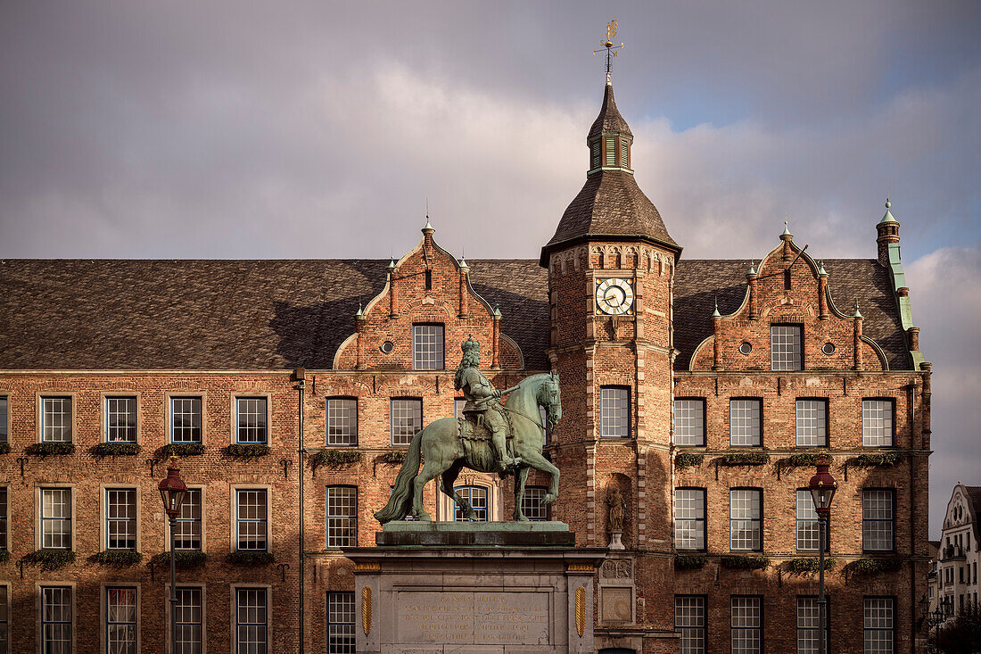 city hall and horseman statue, historic town center, Duesseldorf, North Rhine-Westphalia, Germany