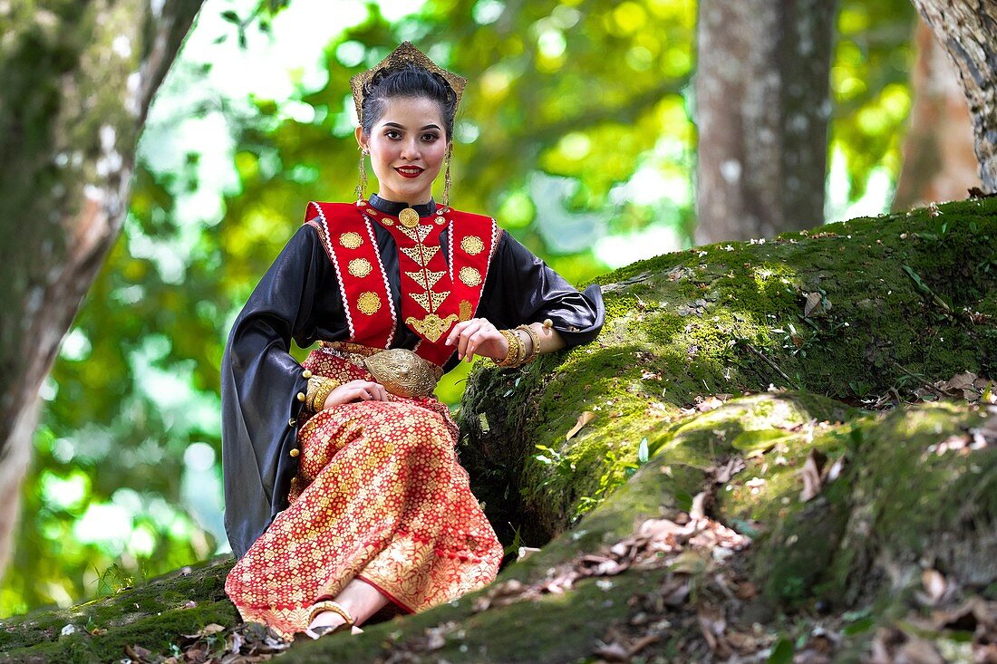 Miss Cultural Harvest Photogenic at Reservoir Park, Kuching, Sarawak, Malaysia
