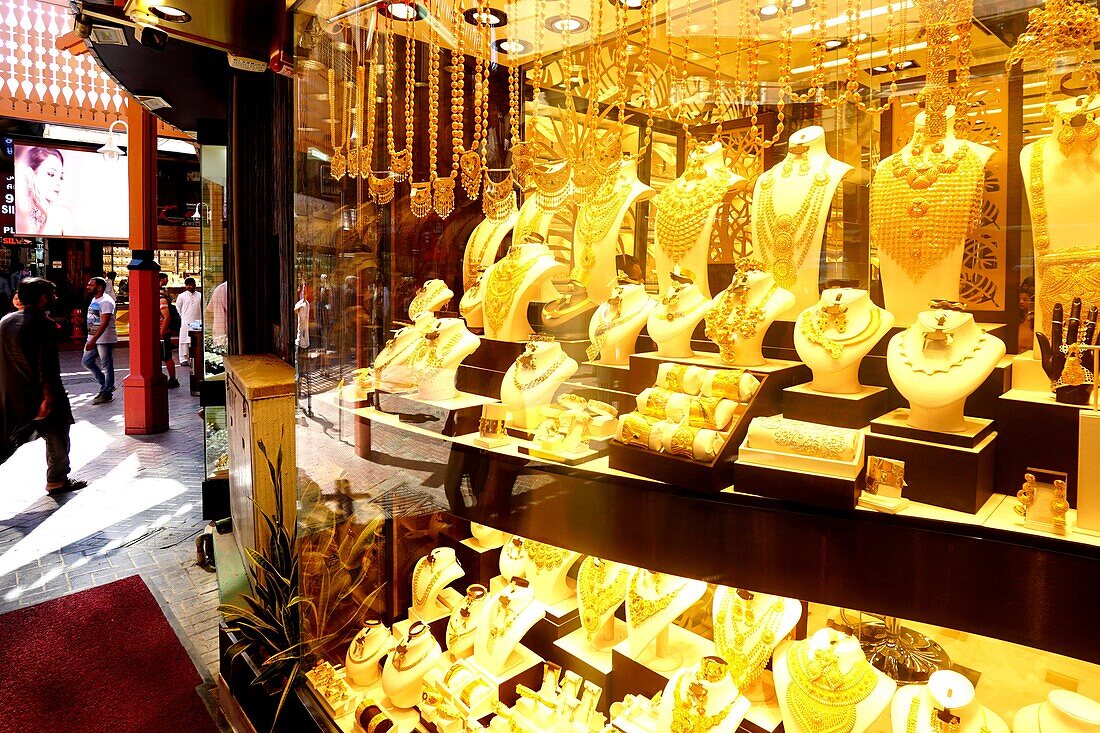 Gold, Jewellery, Store Window, Dubai … – License image – 71228504 ...