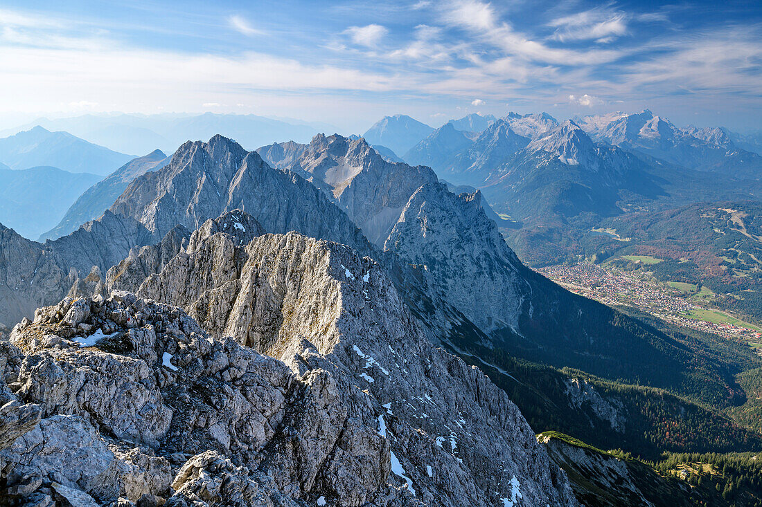 View towards Karwendel and Wetterstein, from Woerner, Karwendel range, Upper Bavaria, Bavaria, Germany