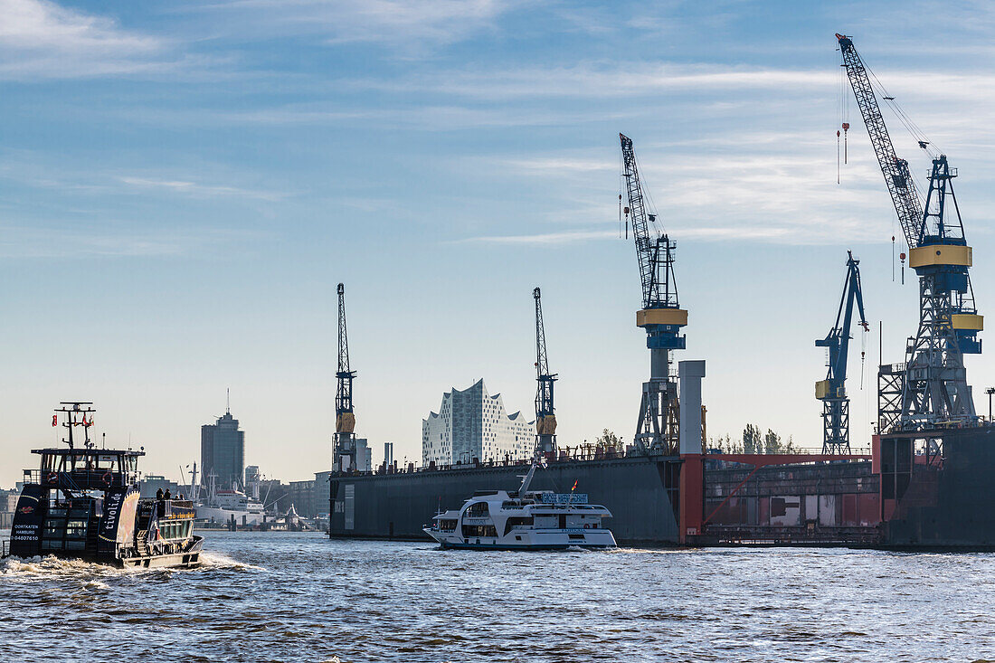 Dock, Elbphilharmonie, Elbe, harbour, Hamburg, Germany