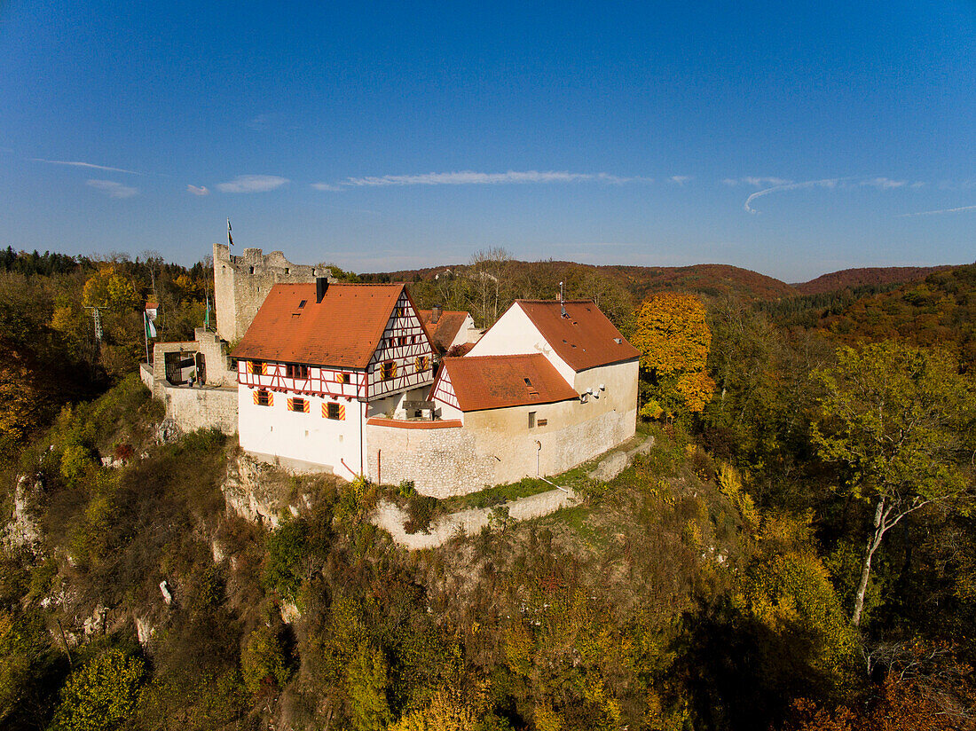 Burgruine Burg Derneck, Großes Lautertal, Hayingen, Schwäbische Alb, Baden-Württemberg, Deutschland (Genehmigung für Überflug vorhanden)